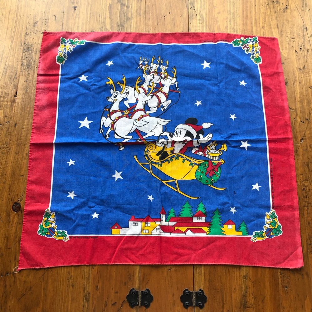 Vintage Mickey Mouse Christmas holiday bandana 80s 1980s square scarf Disney❤️